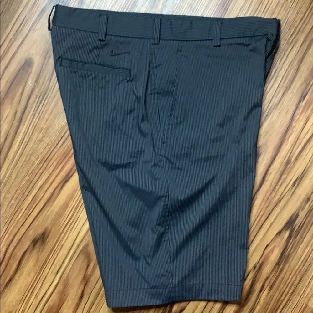 Nike Golf Standard Fit Men Athletic Short